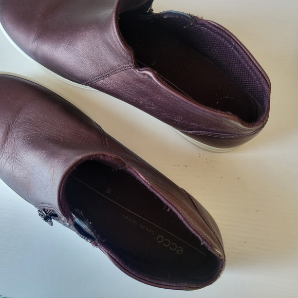 Ecco Womens Leather Slip On Sneakers Size 8 - Picture 10 of 12